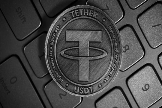 Tether 计划在2025年中前员工数翻倍以强化合规性，助力USDT稳定增长插图